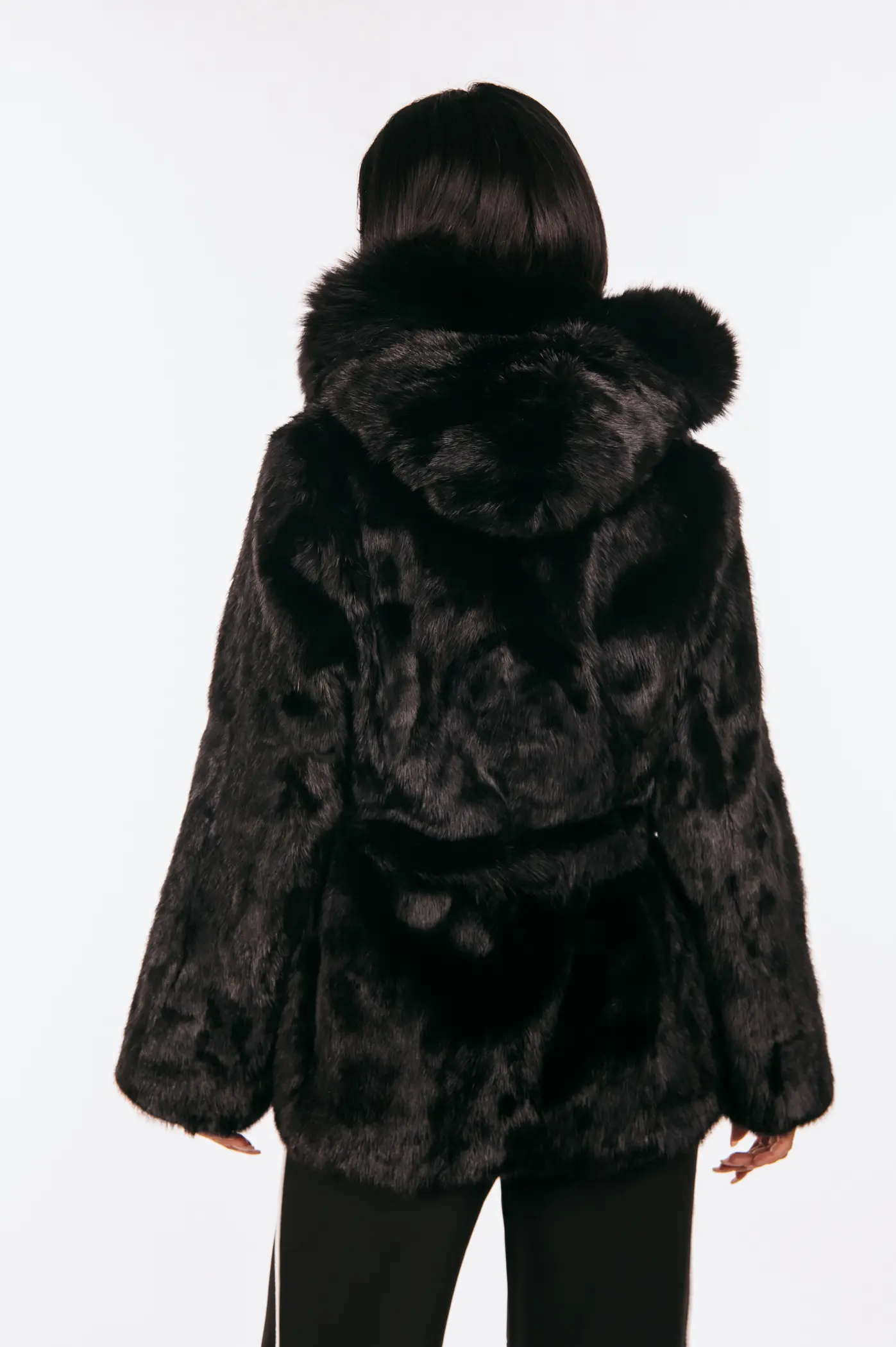 BLACK BELTED MINK FUR WITH A HOOD - Image 7