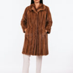 Γούνα μινκ σε απόχρωση κανέλας