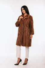 Γούνα μινκ σε απόχρωση κανέλας - Image 2