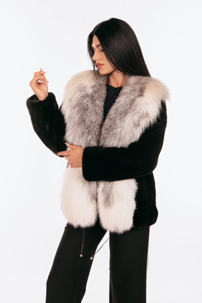 BLACK AND SILVER MINK AND FOX - Image 4