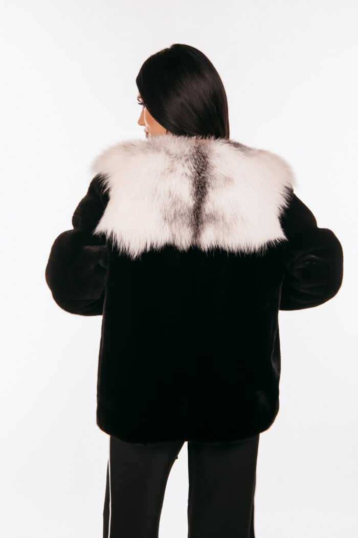 BLACK AND SILVER MINK AND FOX - Image 5