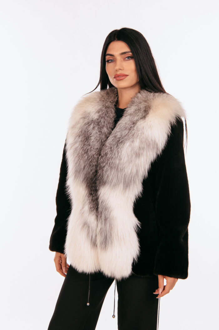BLACK AND SILVER MINK AND FOX - Image 9
