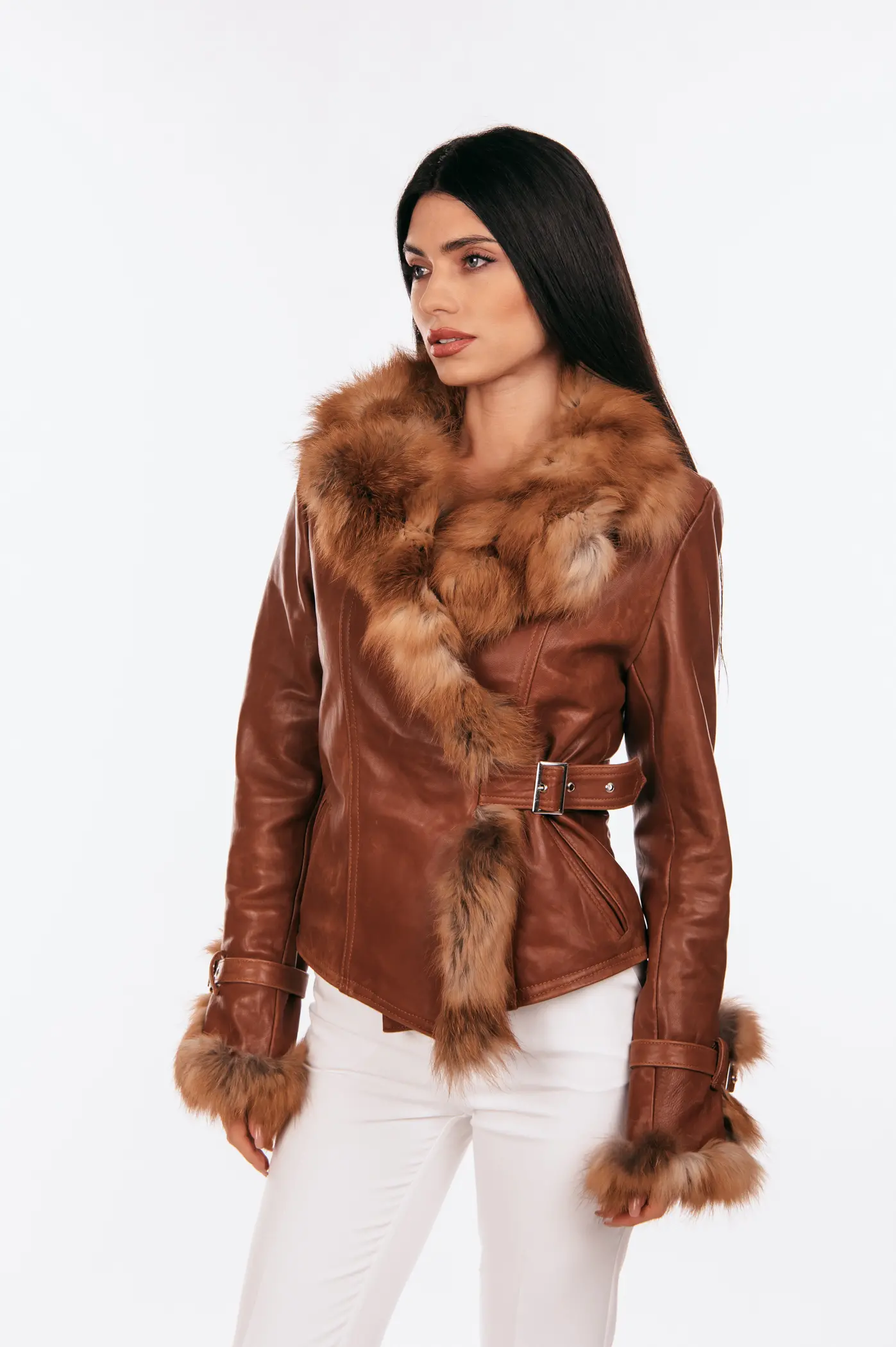 CINNAMON LEATHER AND FOX JACKET - Image 3