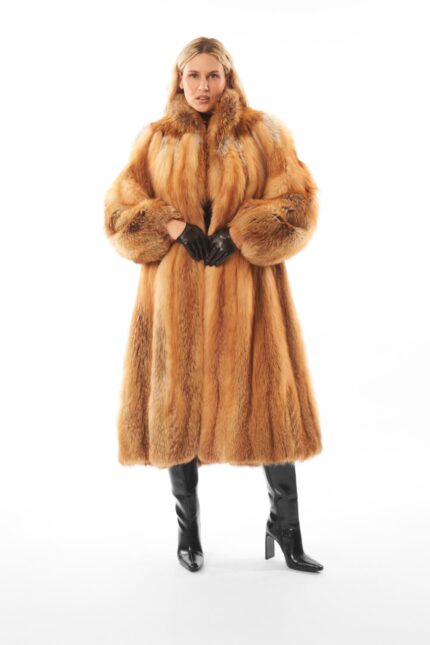 ΚΟΚΚΙΝΟ ΜΑΚΡΥ ΠΑΛΤΟ ΑΠΟ ΓΟΥΝΑ ΑΛΕΠΟΥΣ