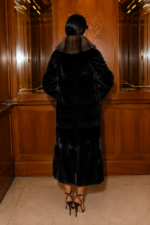 FULL LENGTH BROWN SABLE AND MINK FUR JACKET - Image 2