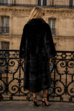 LONG BLACK MINK FUR JACKET - Image 2