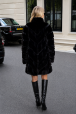 LONG BLACK MINK FUR JACKET - Image 2