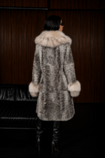 LONG SILVER ASTRAKHAN AND LYNX FUR JACKET - Image 2