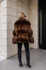 SHORT BROWN MINK FUR JACKET - Image 2