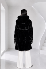 LONG BLACK MINK FUR JACKET WITH A BELT AND A HOOD - Image 2