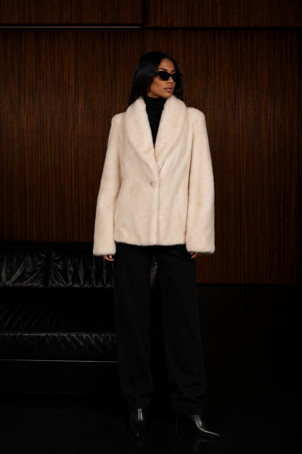 F69D0644-4F08-4624-BAFF-0AF0C574F4FF CREAM MINK FUR JACKET - Image 1