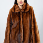 Τζάκετ από μινκ σε χρώμα κανέλας