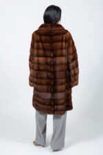 LONG BROWN MINK FUR JACKET - Image 2