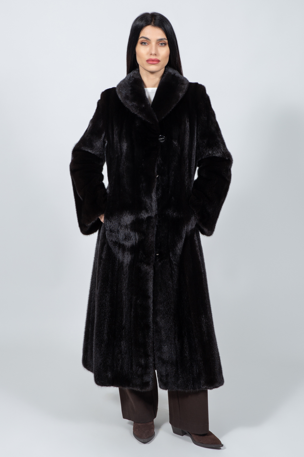 Posh-359 Μακρύ καφέ μπουφάν από γούνα βιζόν. - Image 1